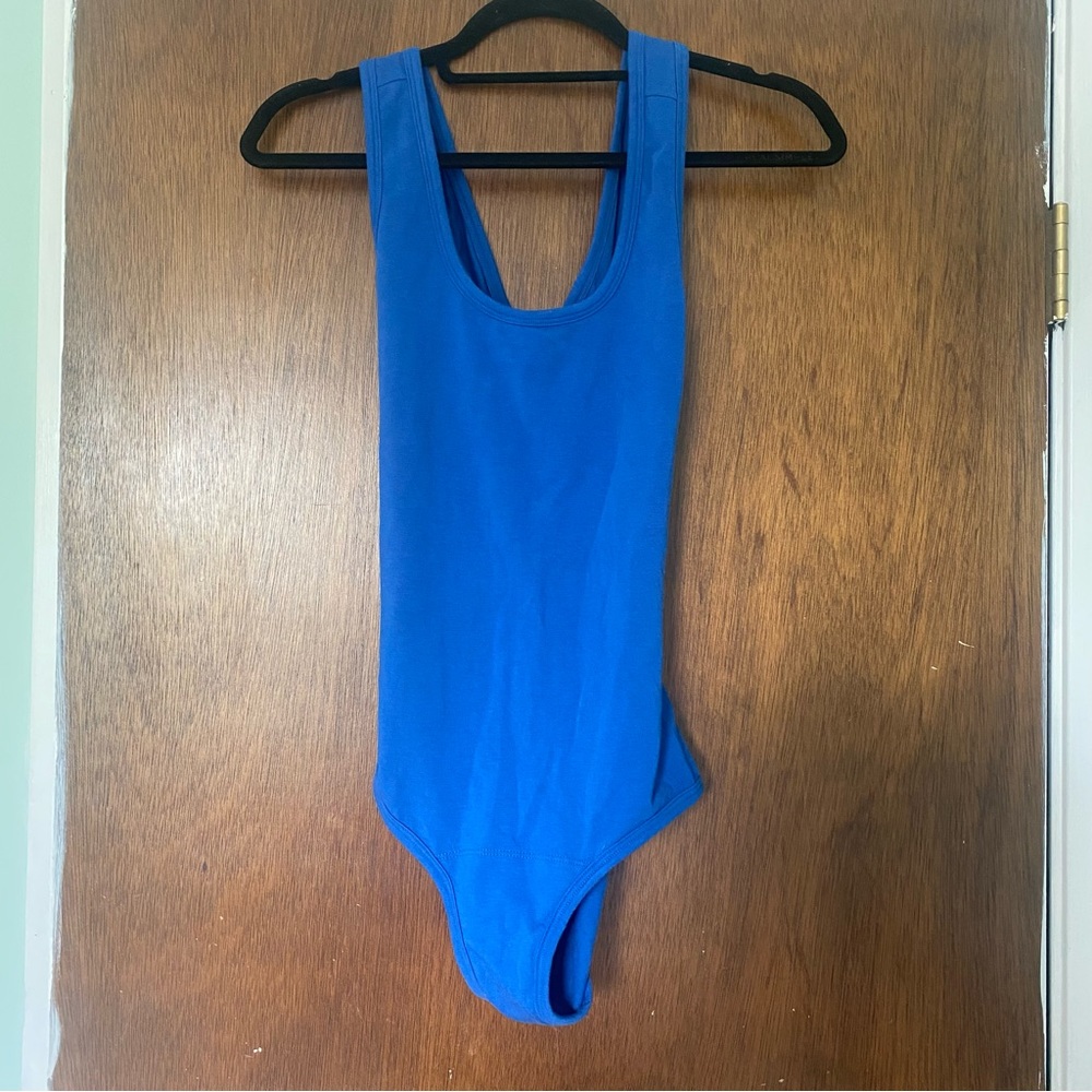 Arq Cleo Leo in Cobalt